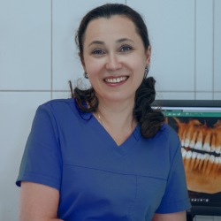 Солодкова Елена Леонидовна, врач стоматолог-терапевт